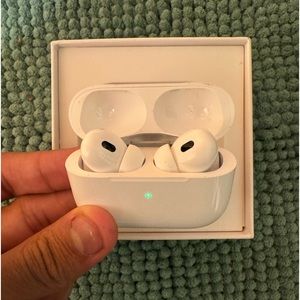 Airpods Pro 2nd Gen